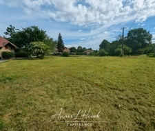 ARBUSIGNY - Terrain constructible 847 m² dans un environnement recherché