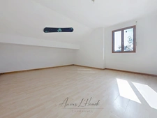Duplex 209 m² habitables + 70 m² aménageables 