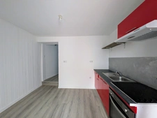 Maison à vendre 112m² - SAINT PIERRE DES ECHAUBROGNES (79)