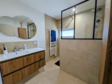 Maison à vendre 144m² - SAINT PIERRE DES ECHAUBROGNES (79)