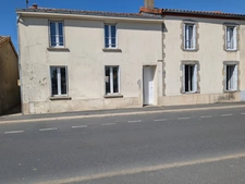 Maison en pierre à vendre 123,7 m² - LES CERQUEUX DE MAULEVRIER (49)
