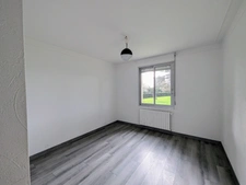 Maison plain-pied 140,5 m² - BRETIGNOLLES (79)