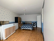 Maison à vendre 144m² - SAINT PIERRE DES ECHAUBROGNES (79)