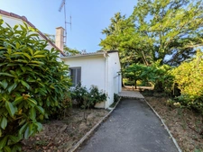 Maison plain-pied 140,5 m² - BRETIGNOLLES (79)