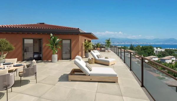 Dpt Alpes Maritimes (06), à vendre ANTIBES appartement T4 de 81,12 m² - Terrain de 0  