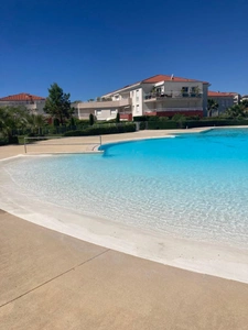 Appartement à vendre 2 pièces, terrase, cave et garage ANTIBES (06)
