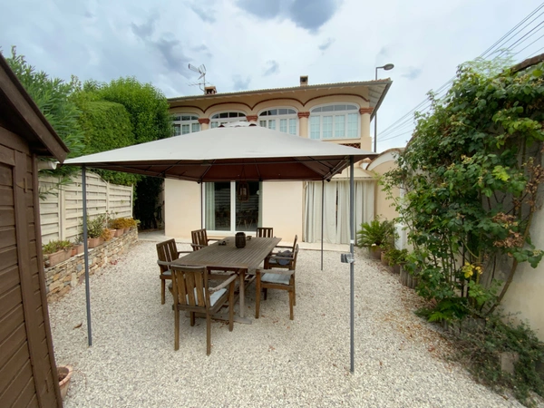 ANTIBES – VILLA DE CHARME 90 M² – 3 CHAMBRES – PROCHE CENTRE-VILLE (06)