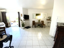 Appartement à vendre 3 pièces, dernier étage  ANTIBES (06)