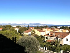 Apartment for sale, studio with sea view, garage, cellar, ANTIBES (06)