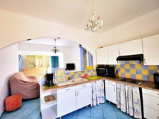 Maison à vendre 6 pièces LE LAVANDOU-SAINT CLAIR (83)