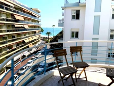 Dpt Alpes Maritimes (06), à vendre JUAN LES PINS appartement T1  vue mer