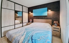 À vendre à Fréjus (83), dans le Var : magnifique rez-de-villa de 4 pièces, indépendant avec jardin privatif de 193 m², proche plages et Port-Fréjus. Confort moderne, calme et prestations de qualité