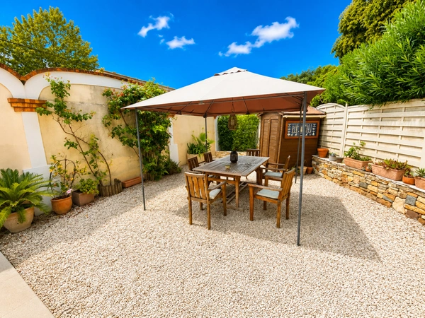 ANTIBES – VILLA DE CHARME 90 M² – 3 CHAMBRES – PROCHE CENTRE-VILLE (06)