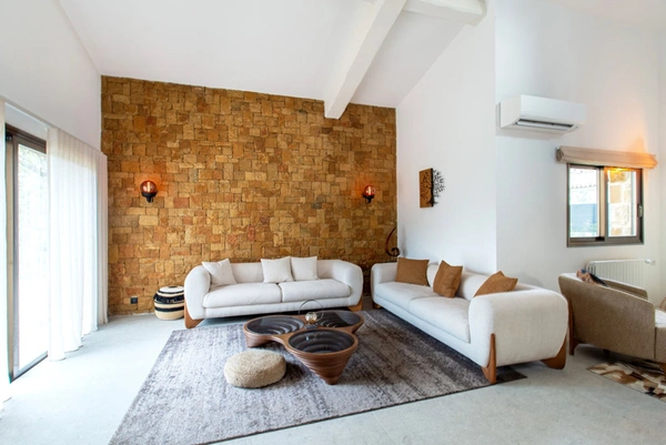 Maison à vendre 7 pièces VALBONNE (06)