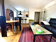 Dpt Alpes Maritimes (06), à vendre CANNES- Oxford  appartement T2 , cave et parking en sous sol