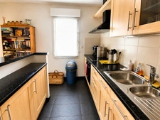 Dpt Alpes Maritimes (06), à vendre CANNES- Oxford  appartement T2 , cave et parking en sous sol