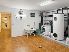 Maison à vendre 8 pièces PREVESSIN MOENS (01)
