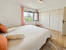 Maison à vendre 8 pièces PREVESSIN MOENS (01)