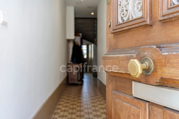 Maison à vendre 7 pièces DIVONNE LES BAINS (01)