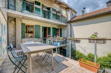 Maison à vendre 10 pièces GEX (01)