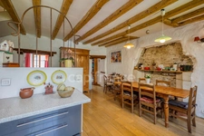 House for sale, 10 rooms, GEX (01)