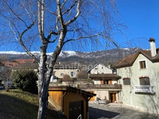 Beautiful penthouse apartment, 68m2 of floor space, with balcony - 2 bedrooms, sold with cellar, garage and outdoor parking in the village centre