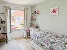 Maison à vendre 5 pièces  (01)