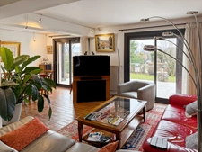 House for sale, 9 rooms (01)