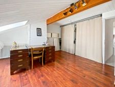Maison à vendre 7 pièces GRILLY (01)