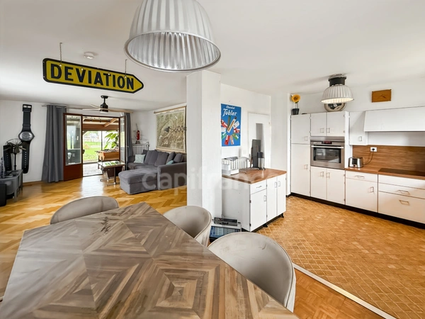 Maison à vendre 5 pièces PREVESSIN MOENS (01)