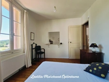 Maison de Maître 300 m² – 7 chambres – Piscine – Jardin – Panneaux Solaires – Proche Prades