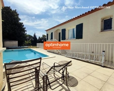 Maison 4 faces de plain pieds 4 chambres et piscine à Nefiach