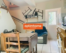 Maison de 3 pièces avec balcon à ESTOHER (66)