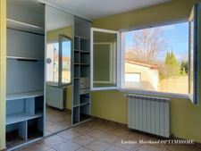 Maison 4 faces de plain pieds 4 chambres et piscine à Nefiach