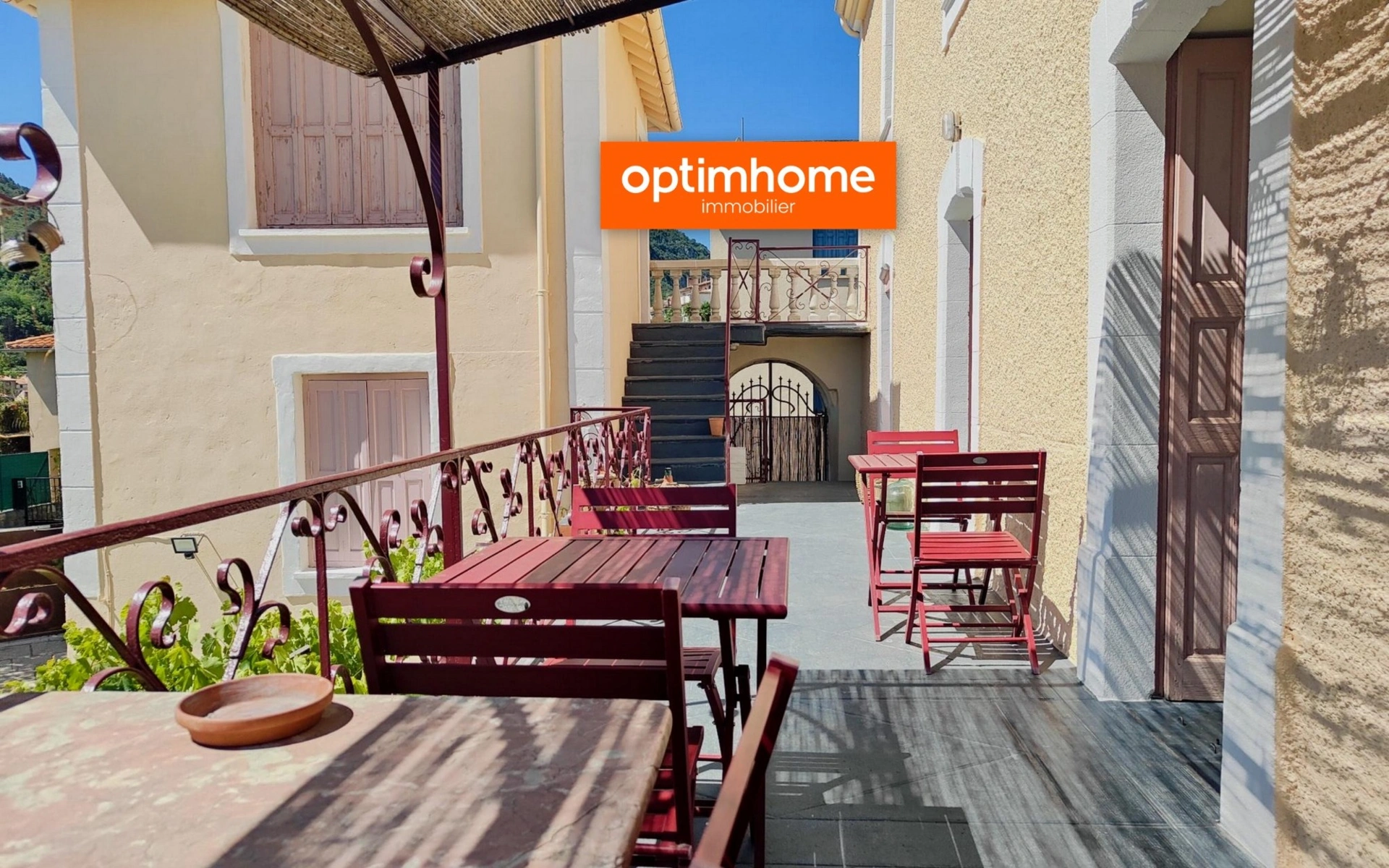 Maison 14 pièces 328 m² · à Ria Sirach · 328 m² · 579 000 €