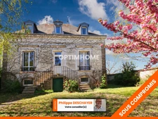Maison de Charme et de Caractère -175 m² environ - 10 pièces - 7 chambres - Terrain 1450 m² environ - SAINT SULPICE LES FEUILLES (87)