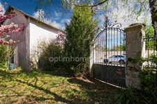 Maison de Charme et de Caractère -175 m² environ - 10 pièces - 7 chambres - Terrain 1450 m² environ - SAINT SULPICE LES FEUILLES (87)