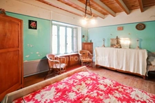 Maison de Campagne PLAIN PIEDS - 53m² - 3 pièces - 1 chambre - sur parcelle de terrain -637 m²   SAINT LEGER MAGNAZEIX (87)