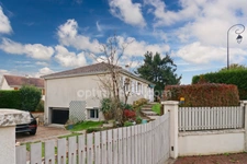 Maison sur semi-sous sol enterrée de 87 m² - 5 pièces - 3 Chambres - Garage - Terrain de 655 m² - MAGNAC LAVAL (87)