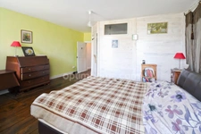 Maison de Charme et de Caractère de 353 m² - 9 Pièces - 6 Chambres sur parcelle de 662 m² - BELLAC 87300
