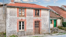 Ensemble 2 maisons mitoyennes à réhabiliter + Grange + Terrain 417 m²- Dompierre les Eglises 87190