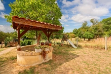 Maison de Village de 142 m² - 6 pièces - 4 chambres - Grange / Gararge - sur parcelles de 1935 m² - MAGNAC LAVAL (87190)
