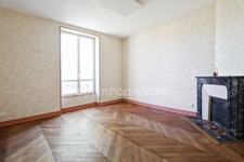 Maison de Charme et de Caractère -175 m² environ - 10 pièces - 7 chambres - Terrain 1450 m² environ - SAINT SULPICE LES FEUILLES (87)