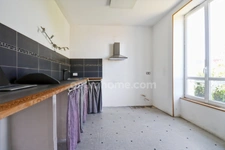 Maison de Charme et de Caractère -175 m² environ - 10 pièces - 7 chambres - Terrain 1450 m² environ - SAINT SULPICE LES FEUILLES (87)