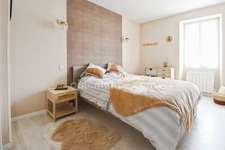 Propriété de Charme - 108 m² - 6 pièces - 4 Chambres - Piscine - Granges et Dépendances - Terrain 7 744 m² - MAGNAC LAVAL (87)