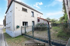 Maison de Village 87 m²- 4 Pièces - 2 Chambres - Gite à rénover - Grange - Dépendances sur parcelle de 1238 m² - SAINT LEGER MAGNAZEIX 87190