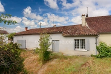 Maison de charme plain pieds 102 m² -  5 pièces - 2 Chambres - terrain 3 500 m² MAGNAC LAVAL (87190)
