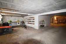 Maison Familiale Plain Pieds élevée sur sous-sol de 230 m² - 10 pièces -5 Chambres - Terrain 4000 m² environ 87190 MAGNAC LAVAL