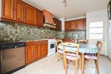 Maison de Villlage de  91,5 m² - 5 pièces - 3 Chambres - Garage - Dépendances - Jardin 300 m² -  ORADOUR SAINT GENEST (87)