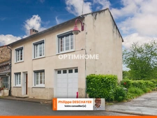 Maison de Villlage de  91,5 m² - 5 pièces - 3 Chambres - Garage - Dépendances - Jardin 300 m² -  ORADOUR SAINT GENEST (87)